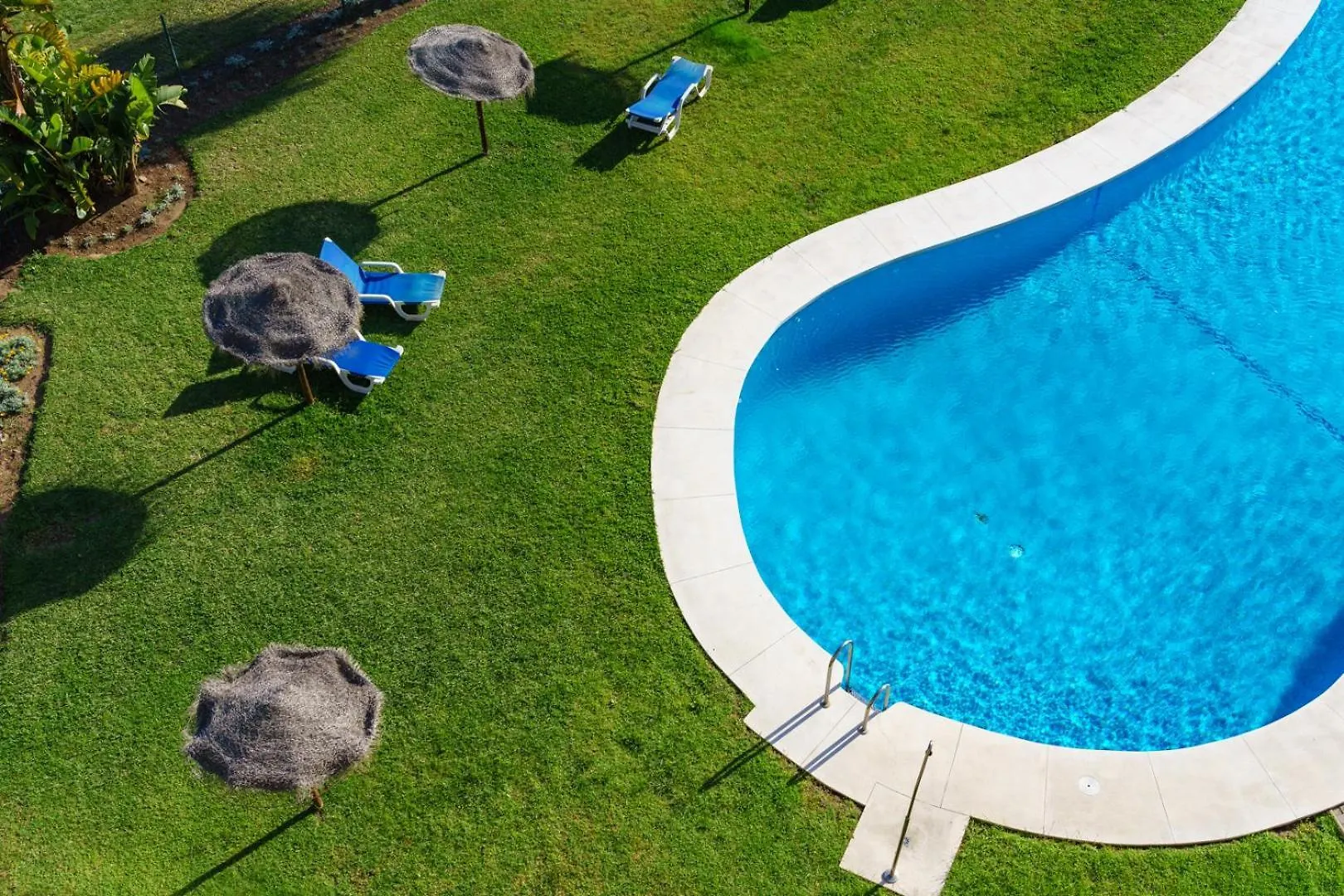 3 Bedroom, Top Floor With Fantastic Terraces, Sea View And Pools MIJAS COSTA Spain